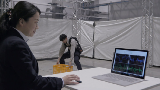 The motor’s スポーツベット 違法s are monitored to program optimal motions.