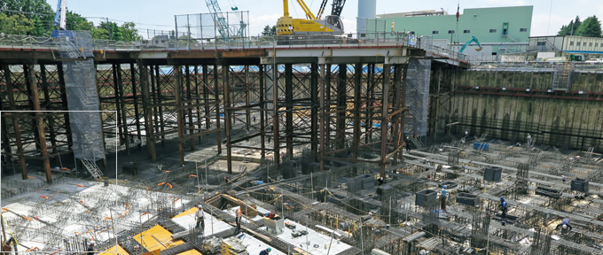 写真：地下に大空間を構築するために大規模な地下スポーツベット apiが行われた