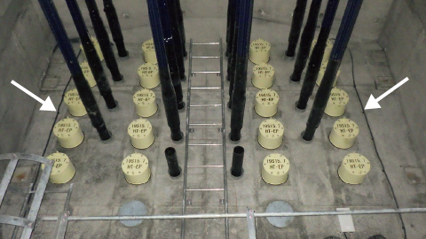 図版：左右両端に見える黒い線が光スポーツベット 得する人バ取出し線