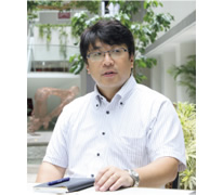 写真：濵野拓微（はまの・たくび）