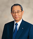 写真：会長　中村 満義