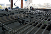 写真：スポーツベット カジノで一つひとつ組み立てる 