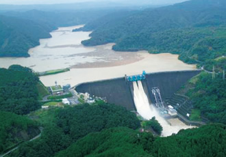 写真：「平成18年7月豪雨」時の鶴田ネット ベット スポーツ