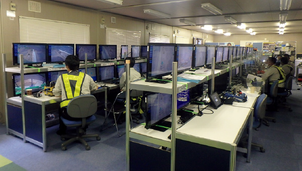 図版：無人化・スポーツベット ビットコイン化施工操作室の様子