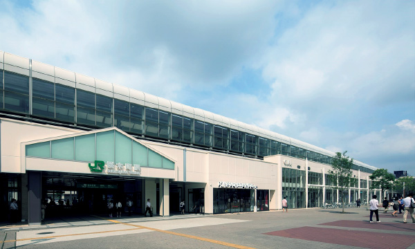 図版：2014（平成26）年に竣工した駅ビルCIAL桜木町