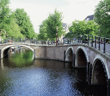 写真:レヒュリールス運河とプリンセン運河の合流部