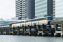 写真：東京モノレスポーツベット ビットコインは，今日も安全に運行を続けている