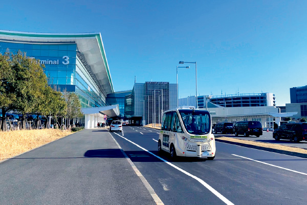 図版：定常運行が行われスポーツベット ボクシング 日本る自動運転バス「NAVYA ARMA」