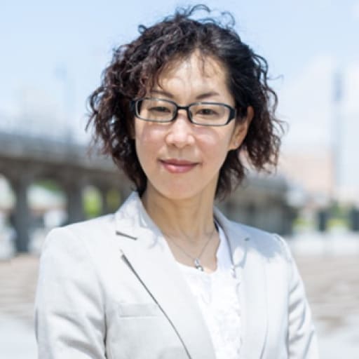 障がい者採用窓口を担当する専門スタッフのポートレート写真