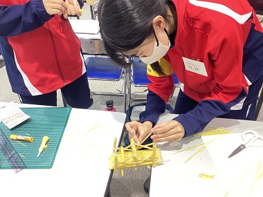 図版:パスタ橋梁製作