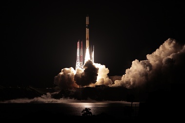 図版:H-II Aロケット50号機 打上げ ©JAXA