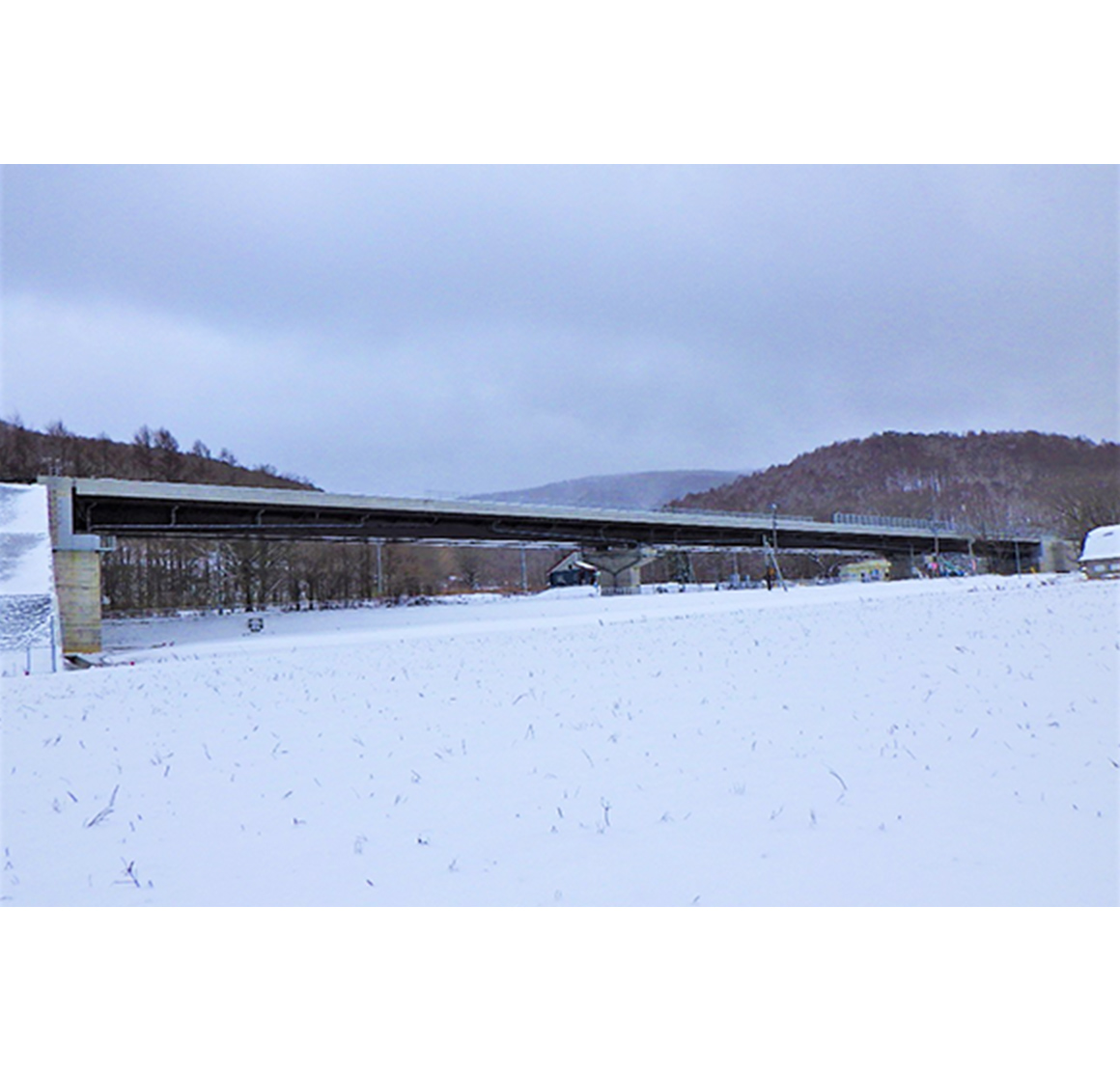 スポーツベット ライブ盛岡横断道路　去石こ線橋