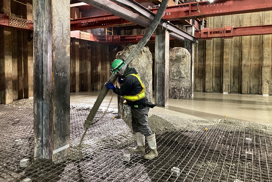 図版：生産性向上に資する締固め不要コンクリートの実構造物への適用