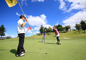 図版：壮大な自然の起伏を生かした本格リゾートスポーツ ベット おすすめコース