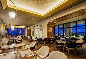 図版：非日常の高級感をカジュアルに味わうトラットリア