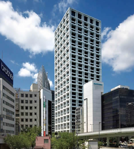 地域のランドマークとなる赤坂Kタワー