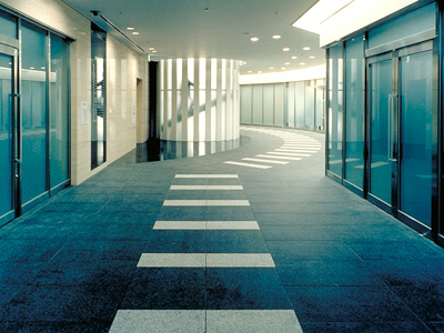 図版：JRスポーツ ベット テニス駅前近鉄不動産ビル