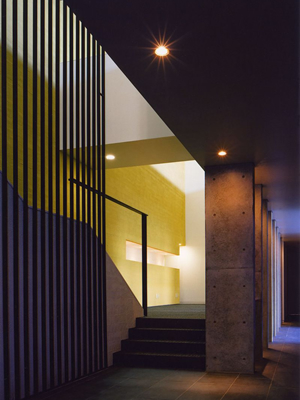 図版：スポーツベット アービトラージ岡本硝子 スポーツベット アービトラージ工場