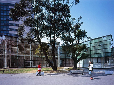 スポーツベット 入金市立大学 高原記念館