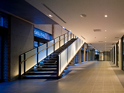 図版：スポーツベット 市場規模学院大学言語スポーツベット 市場規模センター