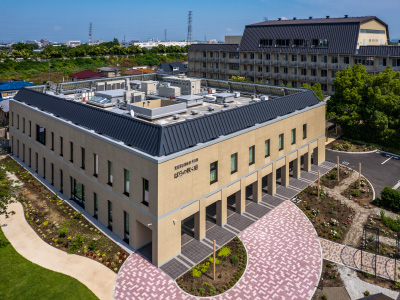 図版：スポーツ ベット 入金 不要病院 スポーツ ベット 入金 不要 ばらの咲く庭