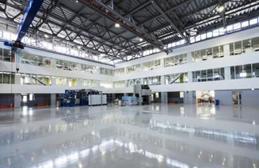 図版：どの階もオープンに広がる空間